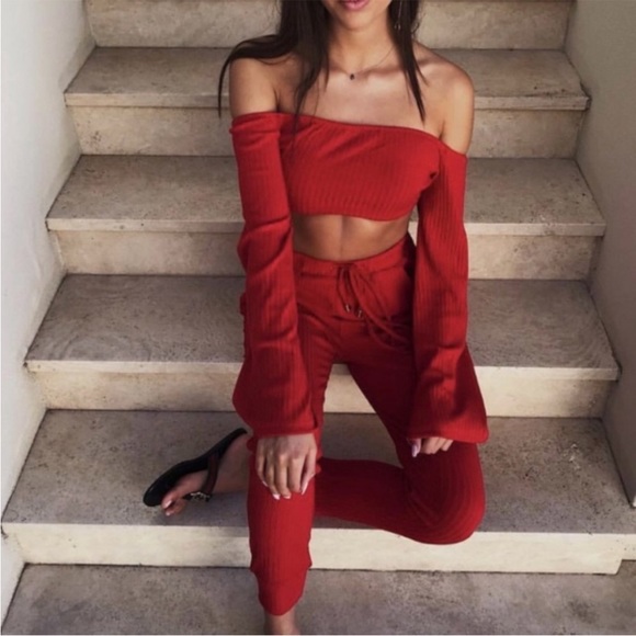 Sabo Skirt Scarlet Ribbed Lounge Set - Picture 3 of 16